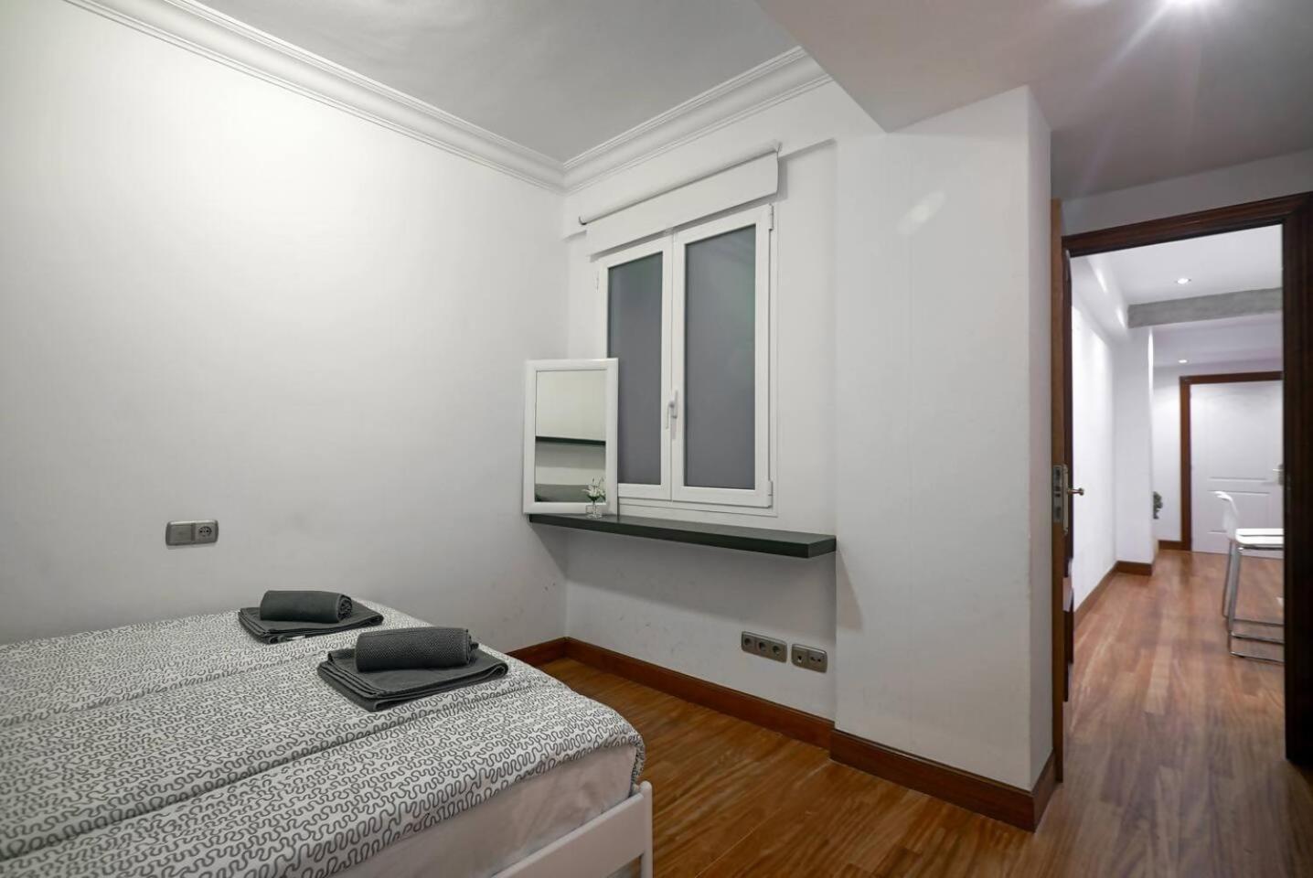 Amplio Apartamento En Gros Con Parking Privado San Sebastián Eksteriør billede